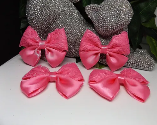 Custom hair bows with unique designs